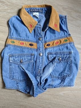 Rare Vintage Y2K Zana-Di Embroidered Blue Denim Crop Vest